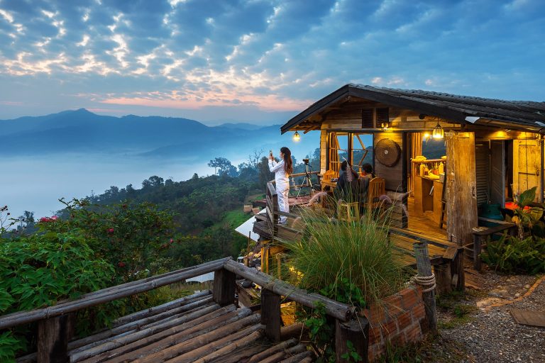 Book a Luxurious Top-Floor Suite at This Adults-Only Resort on Maui